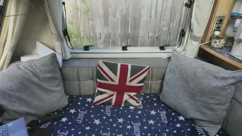 Snapshot of british_rosie chatting on May 12, 7:49 am Want to see more online show from May 12, 7:49 am
