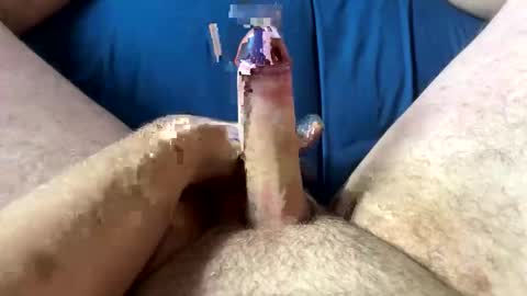 Snapshot of britishlad25 chatting on November 26, 10:38 am Britishlad25 online show from November 26, 10:38 am