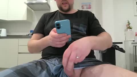 Britishman1989 online show from March 6, 10:17 pm