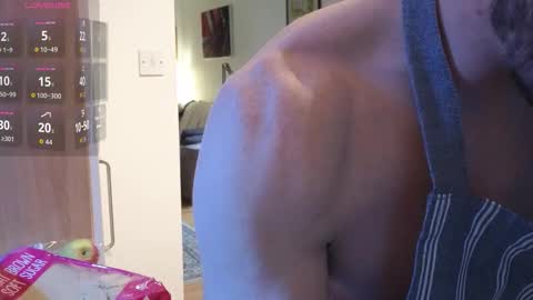 Snapshot of britishpoet chatting on November 23, 5:24 pm Callum online show from November 23, 5:24 pm