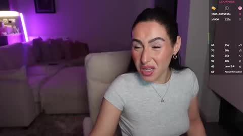 Snapshot of britishsofia chatting on February 23, 6:49 pm British Sofia online show from February 23, 6:49 pm