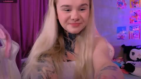 Britney online show from March 9, 7:40 pm