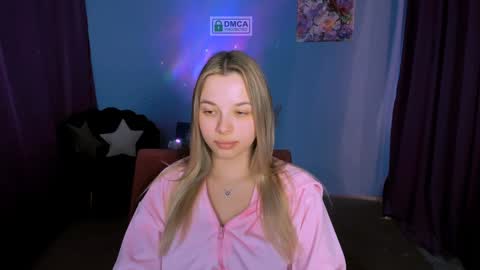 Snapshot of britney_silver chatting on January 23, 8:24 pm Bri u will get nice surprise in pvt online show from January 23, 8:24 pm