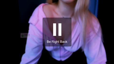 Snapshot of britney_silver chatting on January 24, 2:28 am Bri u will get nice surprise in pvt online show from January 24, 2:28 am