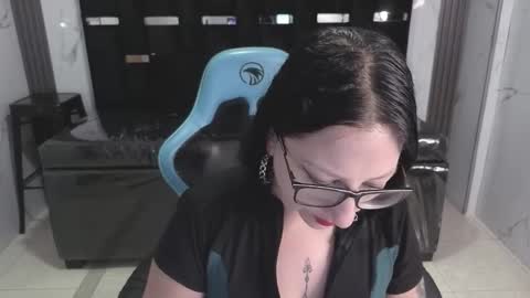 Britney  online show from February 8, 2:59 am