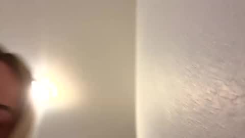 Snapshot of britneycherry08 chatting on March 2, 7:59 am britneycherry08 online show from March 2, 7:59 am