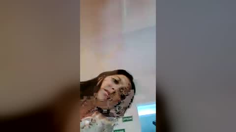 britneymebarak25 online show from June 29, 11:27 pm