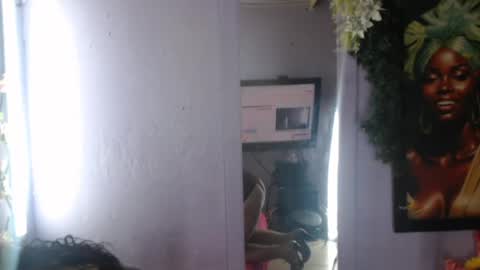 Snapshot of brittany_bigg chatting on July 17, 7:08 pm brittany online show from July 17, 7:08 pm