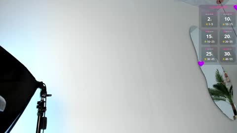   online show from April 11, 11:36 am