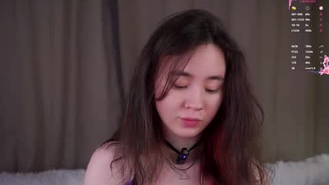 Snapshot of britthe chatting on February 21, 11:11 am Lina online show from February 21, 11:11 am