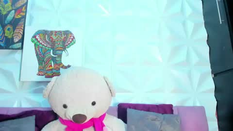 Snapshot of briyit_doll chatting on June 10, 1:10 pm BRIYIT online show from June 10, 1:10 pm
