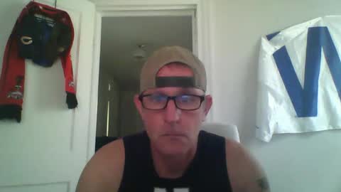 Snapshot of brodyb545755 chatting on April 26, 5:10 pm brodyb545755 online show from April 26, 5:10 pm