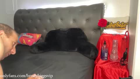 Brody Biggs online show from March 22, 8:23 pm