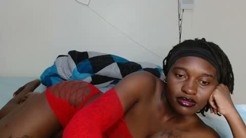 broken_haloo online show from March 11, 10:05 pm