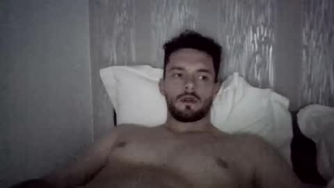 brokenma online show from May 8, 9:42 pm