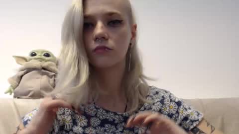 Snapshot of brookewylde_20 chatting on September 17, 3:03 pm brookewylde_20 online show from September 17, 3:03 pm