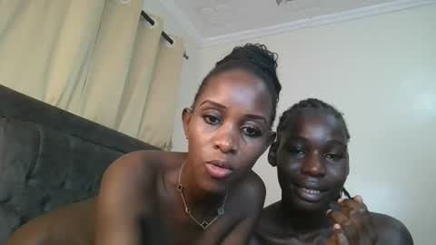 Snapshot of brown_sugar4 chatting on May 9, 5:18 pm brown_sugar4 online show from May 9, 5:18 pm