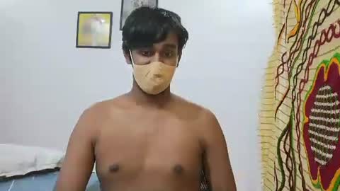 Snapshot of brownguy2505 chatting on September 17, 7:04 pm brownguy2505 online show from September 17, 7:04 pm