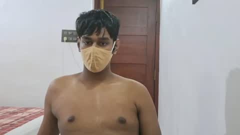 Snapshot of brownguy2505 chatting on September 21, 9:55 am brownguy2505 online show from September 21, 9:55 am