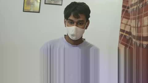 Snapshot of brownguy2505 chatting on October 1, 11:27 am brownguy2505 online show from October 1, 11:27 am