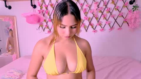 Snapshot of browns_and_brian chatting on February 19, 9:00 pm browns_and_brian online show from February 19, 9:00 pm