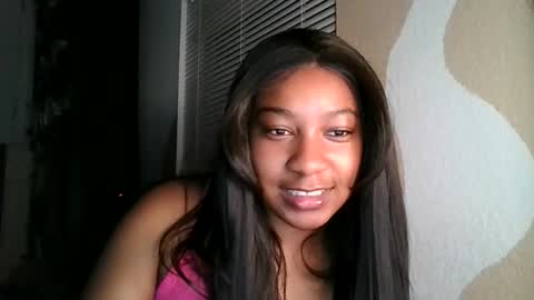 Snapshot of brownsugarcutie3 chatting on April 13, 2:06 am Brownsuagrcutie online show from April 13, 2:06 am