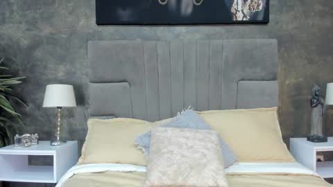 Bruce Hans online show from November 28, 11:35 am