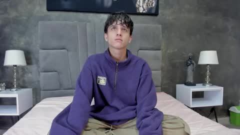 Bruce Hans online show from March 4, 11:49 am