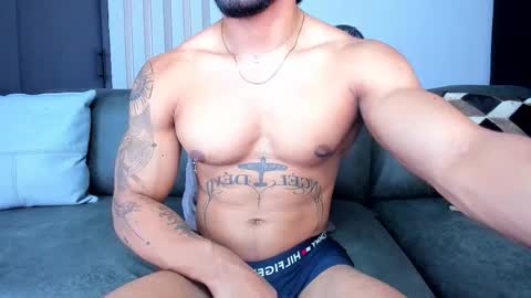 bruce roldan online show from November 14, 8:51 pm