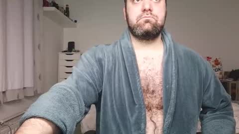 Bruce online show from February 1, 6:39 pm