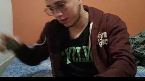 brucew37 online show from January 19, 2:37 am