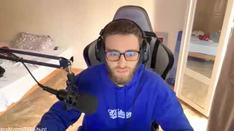 Snapshot of brulink103 chatting on March 4, 4:13 pm ganjatalks online show from March 4, 4:13 pm