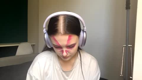 Snapshot of brunaceasor chatting on May 6, 1:38 pm Luna online show from May 6, 1:38 pm