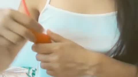 Snapshot of brunela chatting on May 30, 9:28 am brunela online show from May 30, 9:28 am