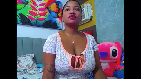Snapshot of brunett_sexy1 chatting on May 17, 7:28 am Brunett sexy1 online show from May 17, 7:28 am
