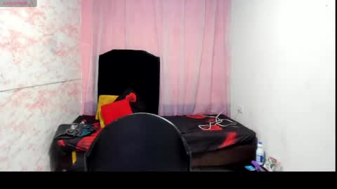 Snapshot of brunette_sasha chatting on May 27, 12:02 pm Sasha Brunette online show from May 27, 12:02 pm