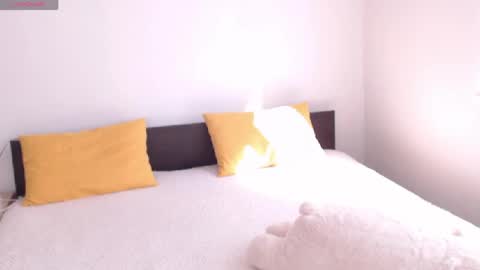 Snapshot of brunettgirl_ chatting on May 5, 6:54 am Ellis online show from May 5, 6:54 am