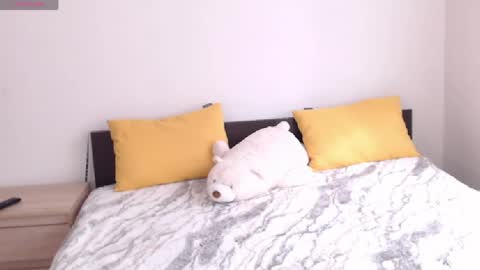 Snapshot of brunettgirl_ chatting on May 17, 6:22 am Ellis online show from May 17, 6:22 am