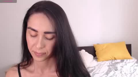 Snapshot of brunettgirl_ chatting on June 4, 7:58 am Ellis online show from June 4, 7:58 am