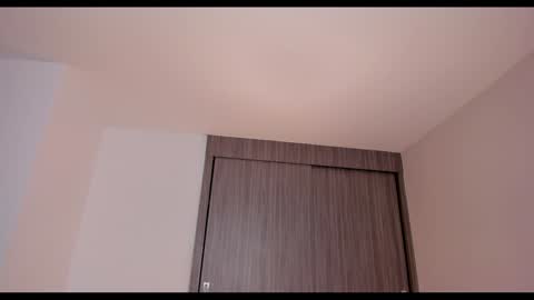 Snapshot of brunnahart chatting on December 24, 12:00 am online show from December 24, 12:00 am