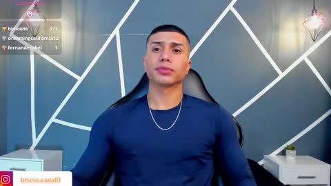 Snapshot of bruno_cavalli chatting on February 12, 5:30 pm BRUNNO online show from February 12, 5:30 pm