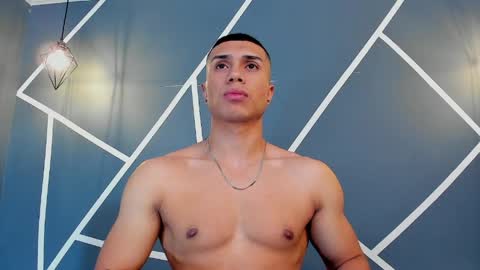 Snapshot of bruno_cavalli chatting on April 5, 1:30 pm BRUNNO online show from April 5, 1:30 pm