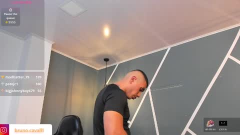 Snapshot of bruno_cavalli chatting on April 22, 5:25 pm BRUNNO online show from April 22, 5:25 pm