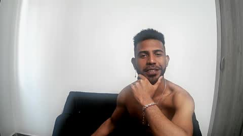 bruno_cortez11 online show from April 28, 5:40 pm