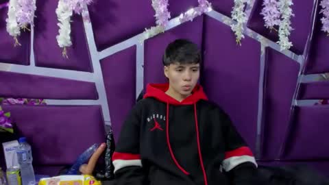 Bruno Cruz online show from February 1, 2:10 am