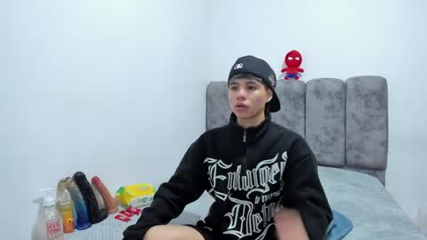 Snapshot of bruno_cruz chatting on June 27, 1:43 am Bruno Cruz online show from June 27, 1:43 am