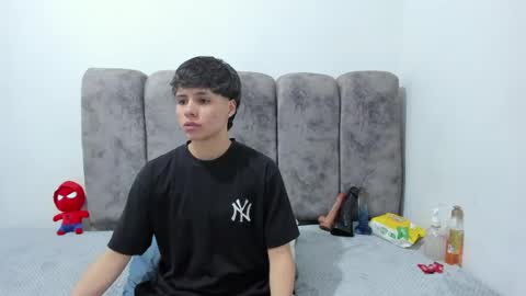 Snapshot of bruno_cruz chatting on July 29, 2:32 am Bruno Cruz online show from July 29, 2:32 am