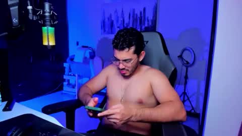 Bruno online show from April 13, 3:34 am