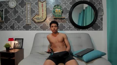 bruno_snow online show from March 6, 3:47 am