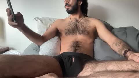 Snapshot of brunobaibe3399 chatting on February 21, 2:51 pm Sebastian online show from February 21, 2:51 pm